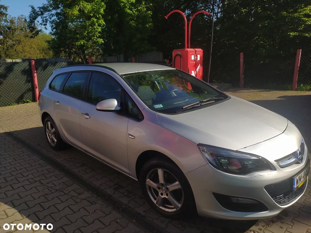 Opel Astra 1.4 Turbo - 1