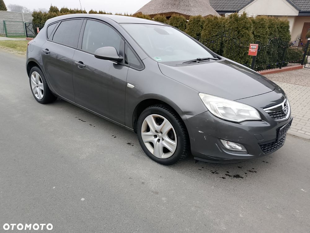 Opel Astra - 6