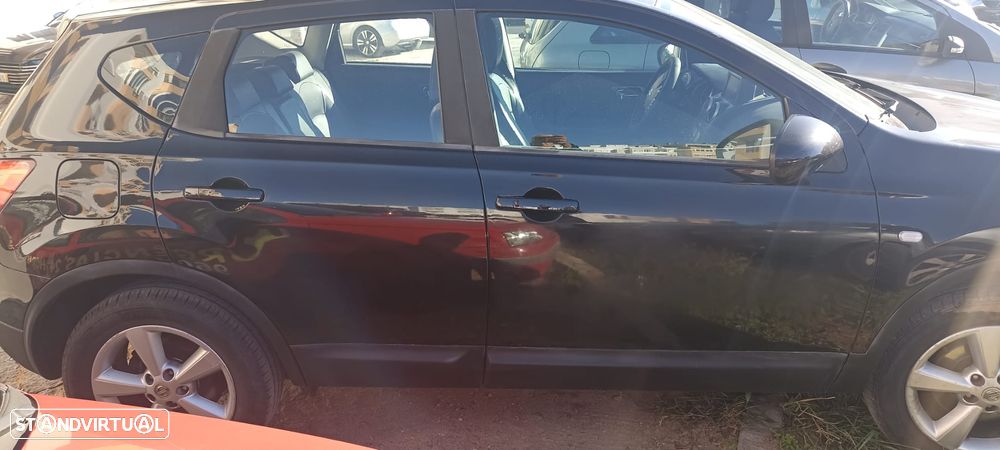 Nissan Qashqai 2.0 dCi Tekna FPD - 10