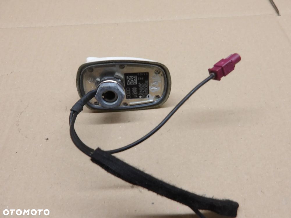 AUDI A4 B8 KOMBI 08-12 3.0TDI ANTENA DACHOWA 8K9035503E - 3