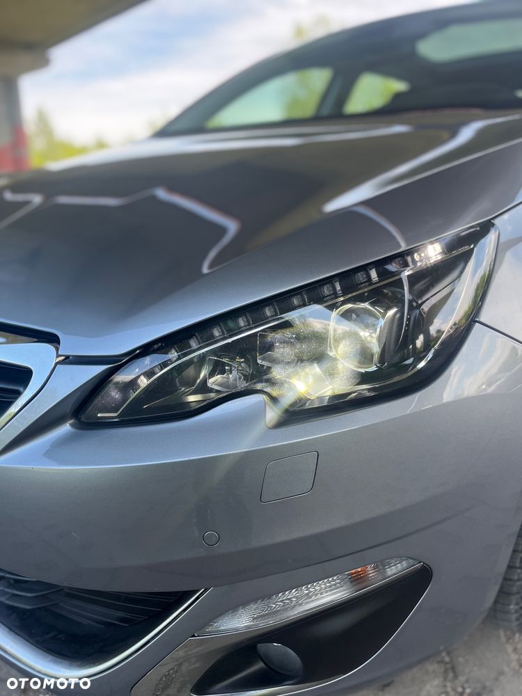 Peugeot 308 1.6 THP Allure - 4
