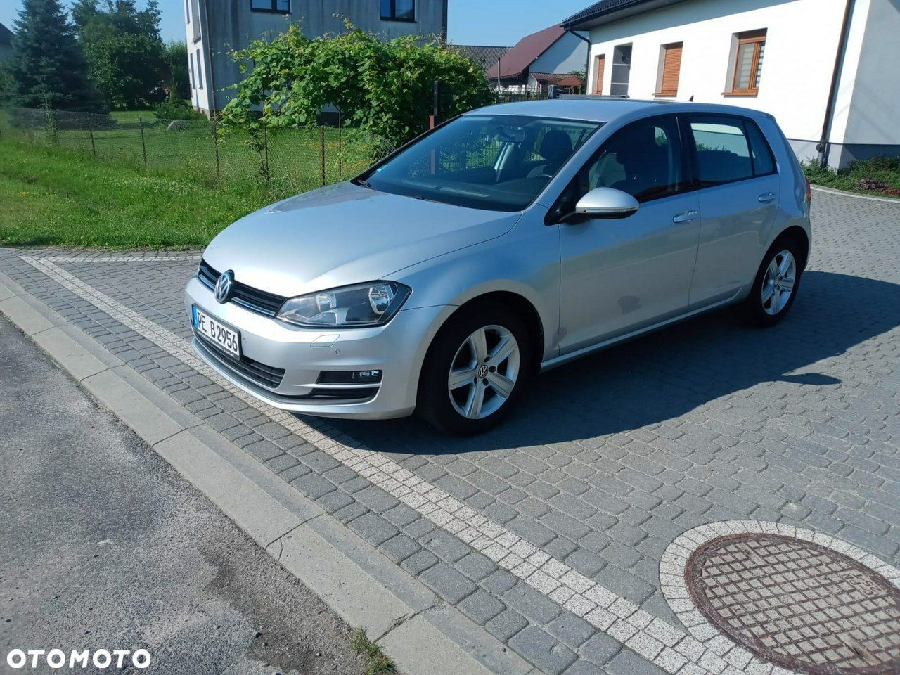 Volkswagen Golf 1.2 TSI BlueMotion Technology Comfortline - 1