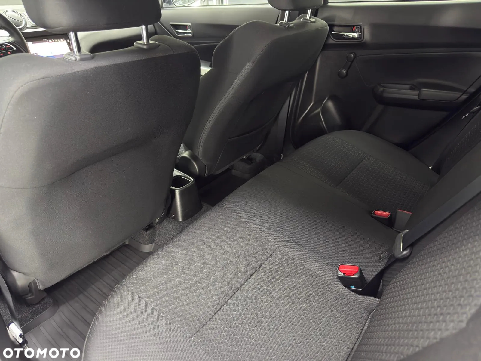 Suzuki Swift 1.2 Dualjet Comfort - 25