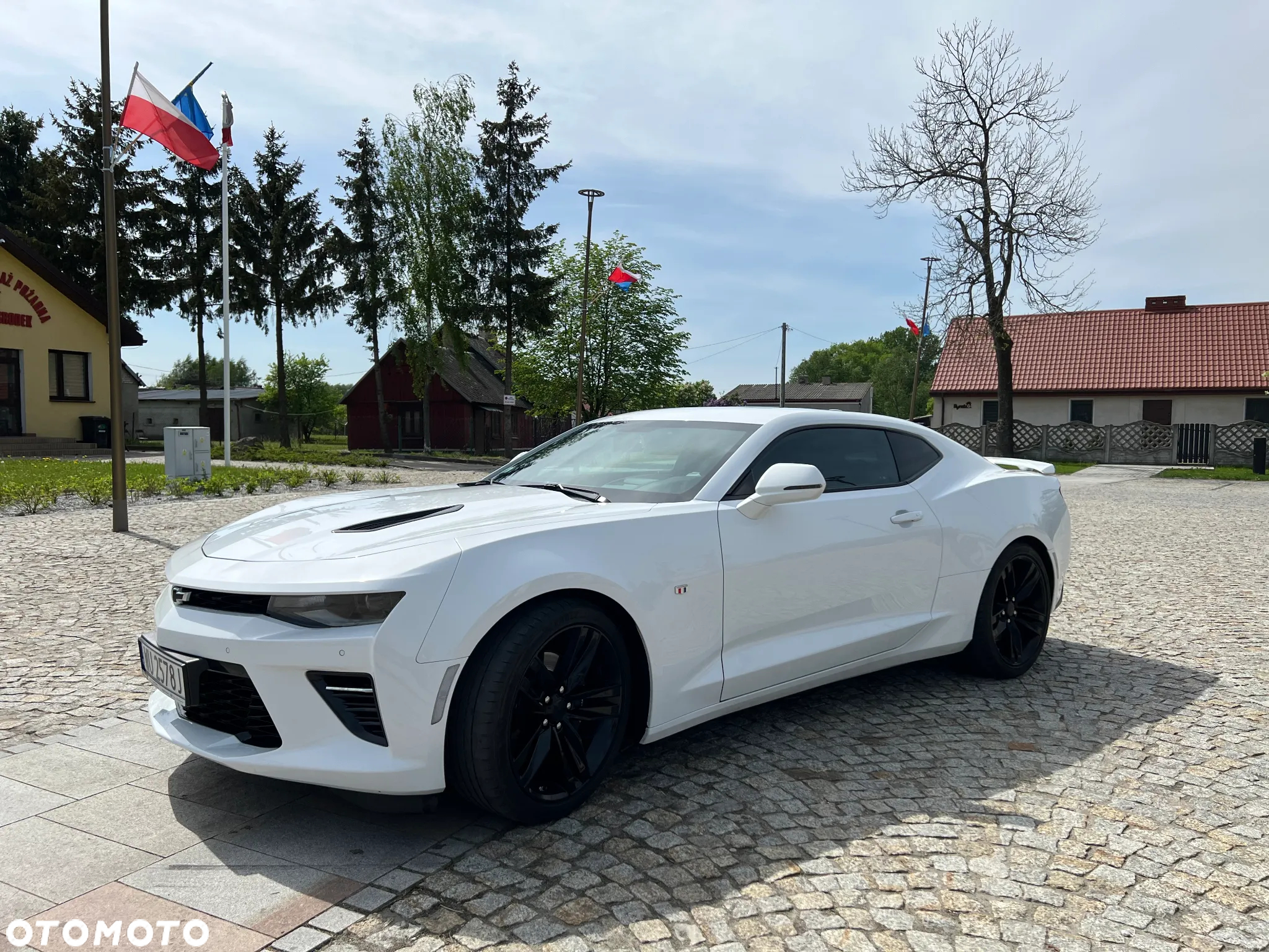 Chevrolet Camaro - 2