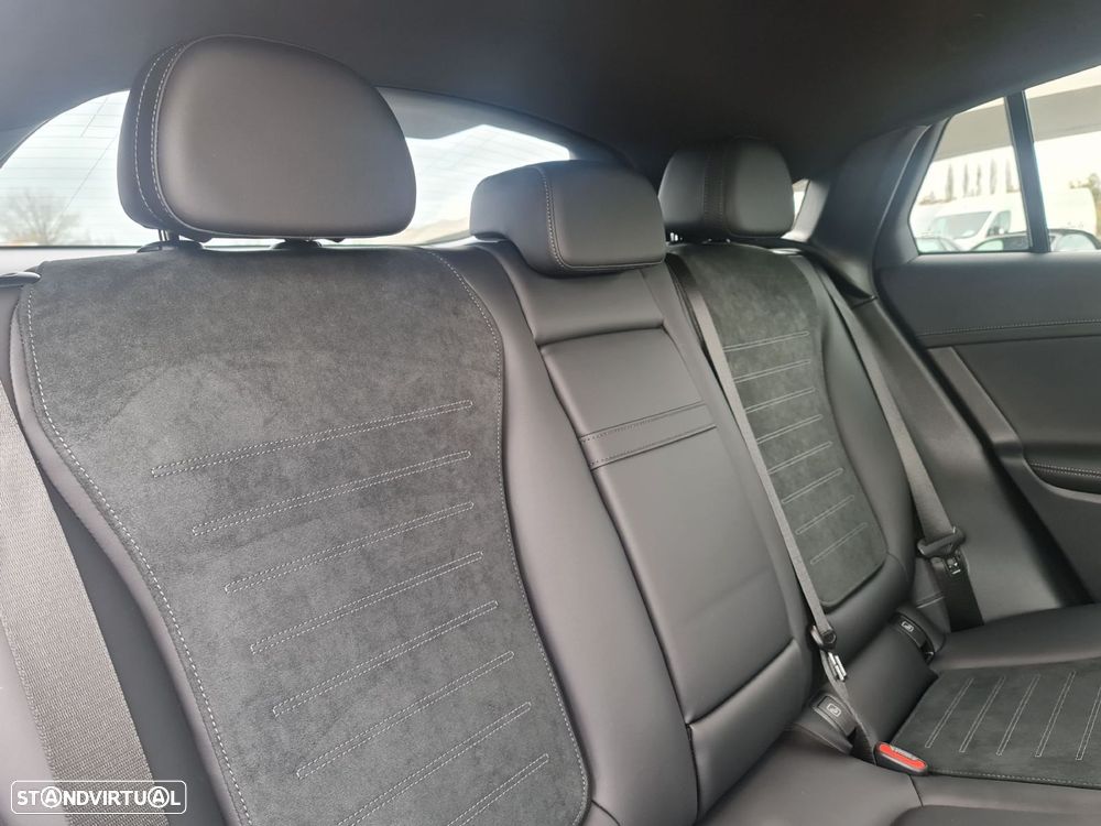 Mercedes-Benz GLC 300 de 4Matic - 13