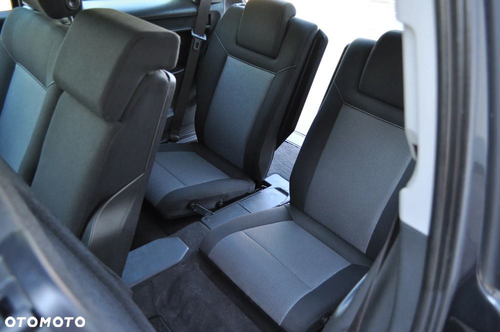 Opel Zafira 1.8 Family - 21