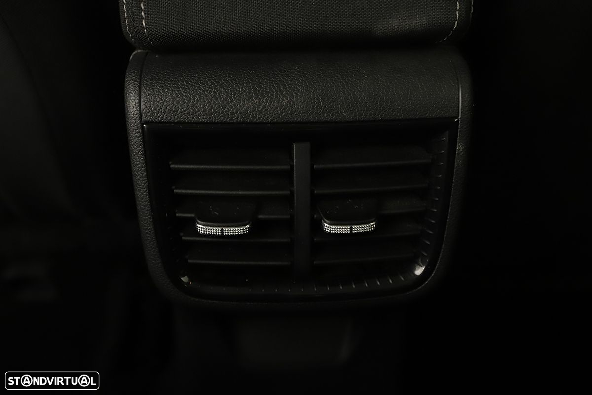 Skoda Fabia 1.0 TSI First Edition - 22