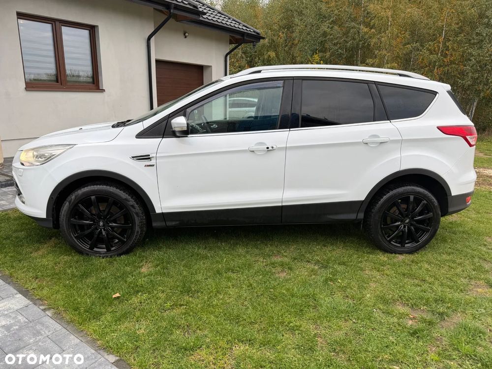 Ford Kuga 2.0 TDCi 4x4 Titanium - 2