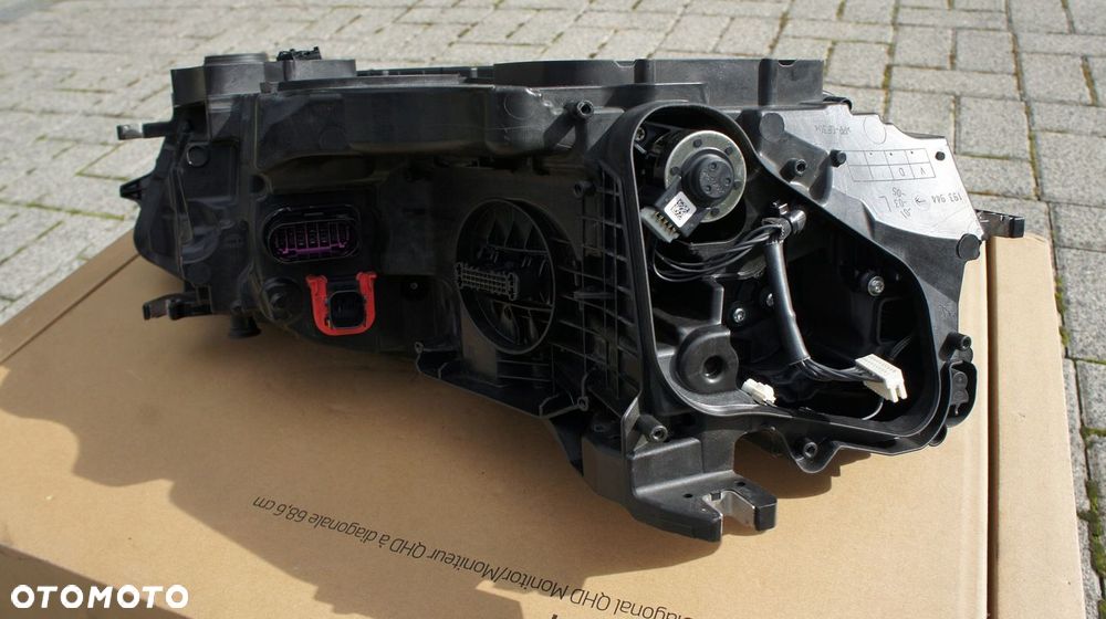 PRZEDNIA LEWA LAMPA AUDI A7 4G8 LIFT FULL LED MATRIX - 10