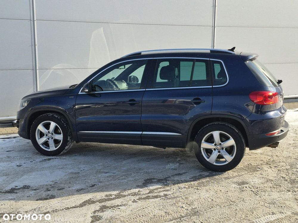Volkswagen Tiguan - 16
