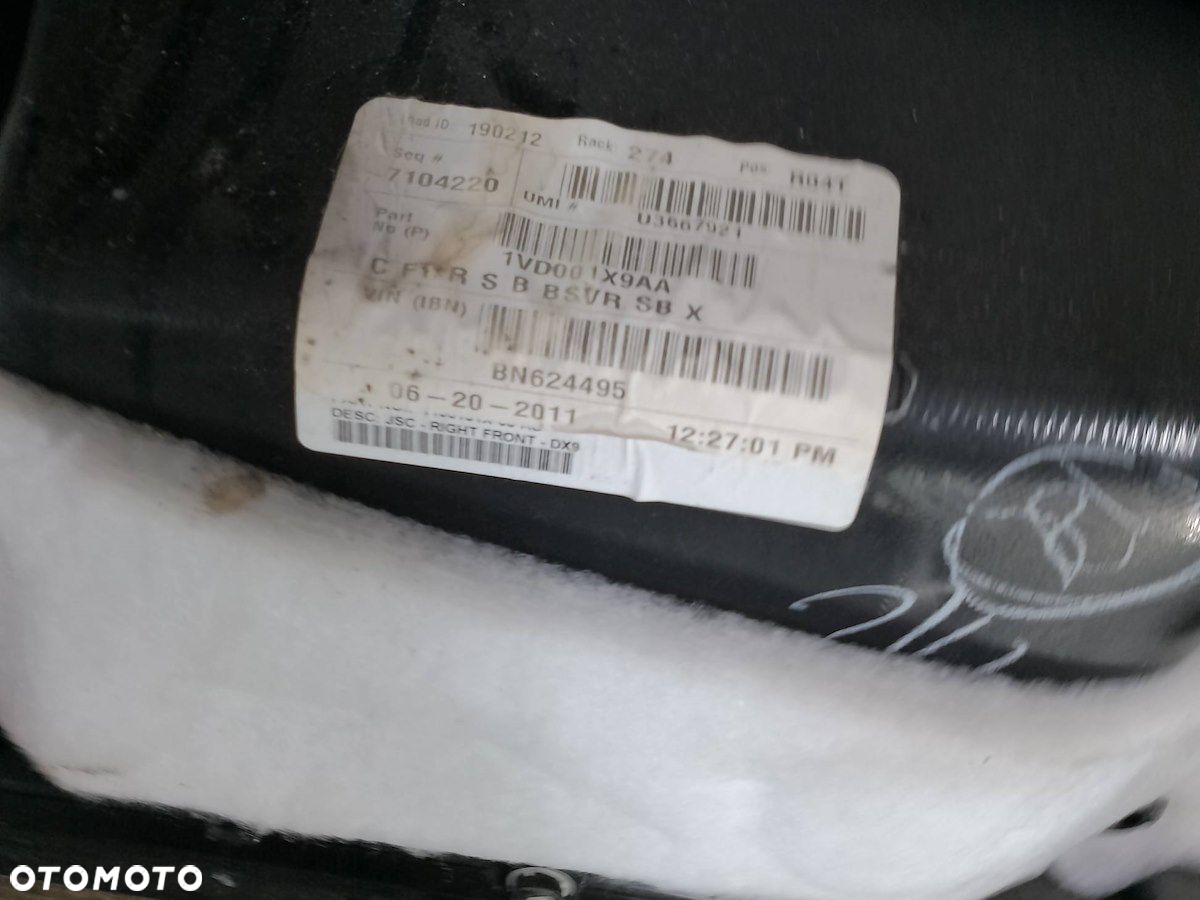 BOCZEK, TAPICERKA DRZWI PRAWY PRZÓD CHRYSLER 200 (JS) 1VD001X9AA   BN624495 - 6