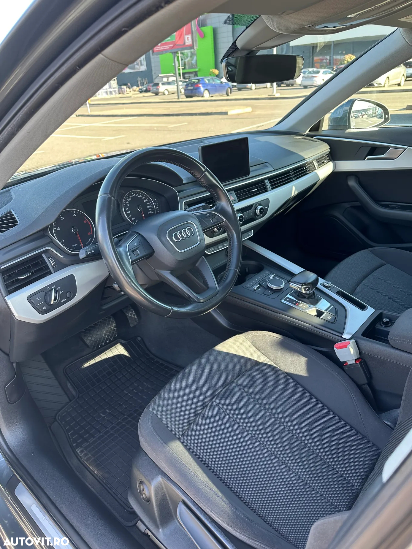 Audi A4 2.0 TDI S tronic - 11
