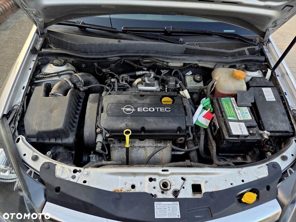 Opel Astra 1.8 Cosmo - 19