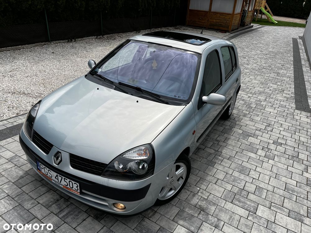 Renault Clio 1.6 16V Initiale - 24