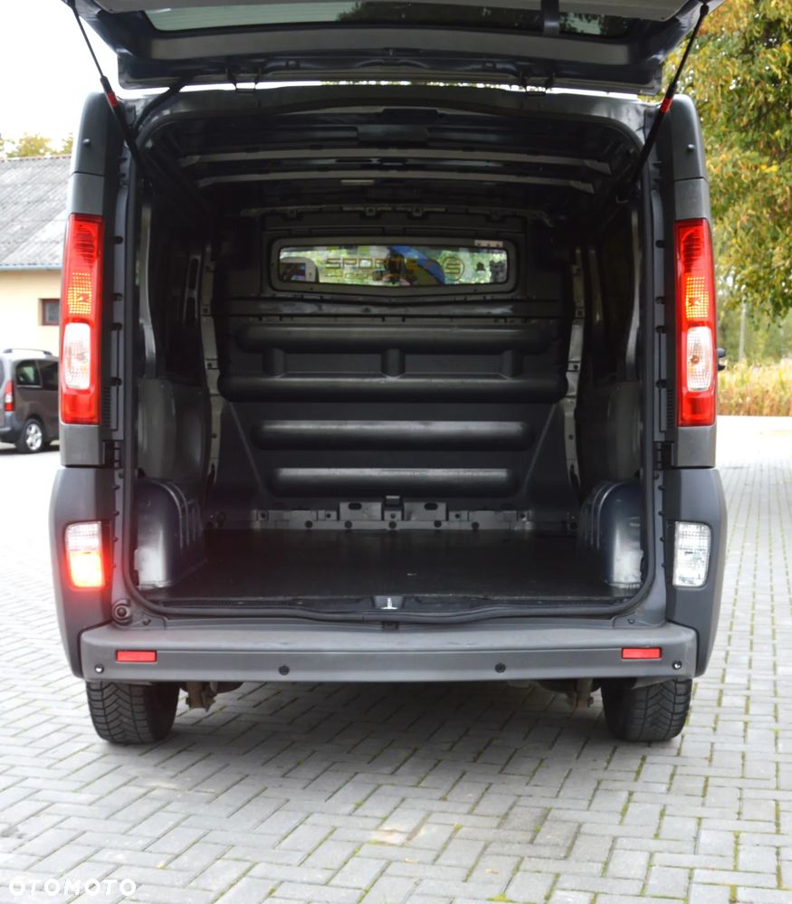 Opel Vivaro - 7