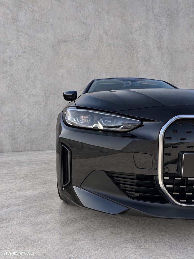 BMW i4 - 7