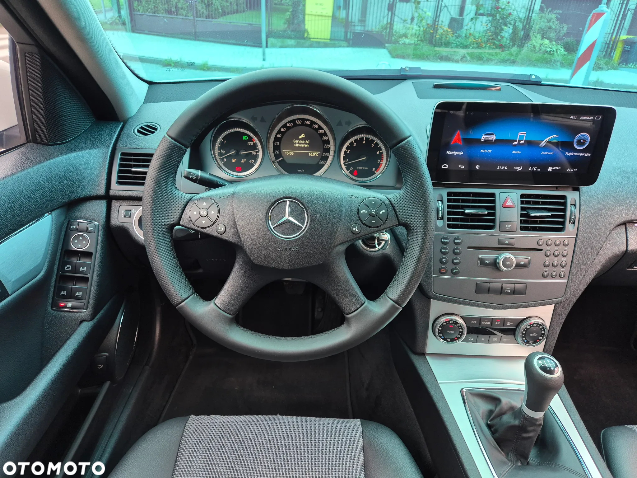 Mercedes-Benz Klasa C 180 T Kompressor BlueEFFICIENCY Avantgarde - 8