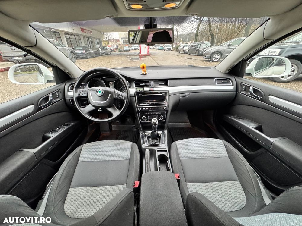 Skoda Superb 2.0 TDI Active - 16