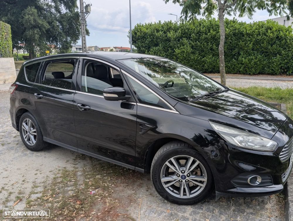 Ford S-Max 2.0 TDCi Titanium - 3