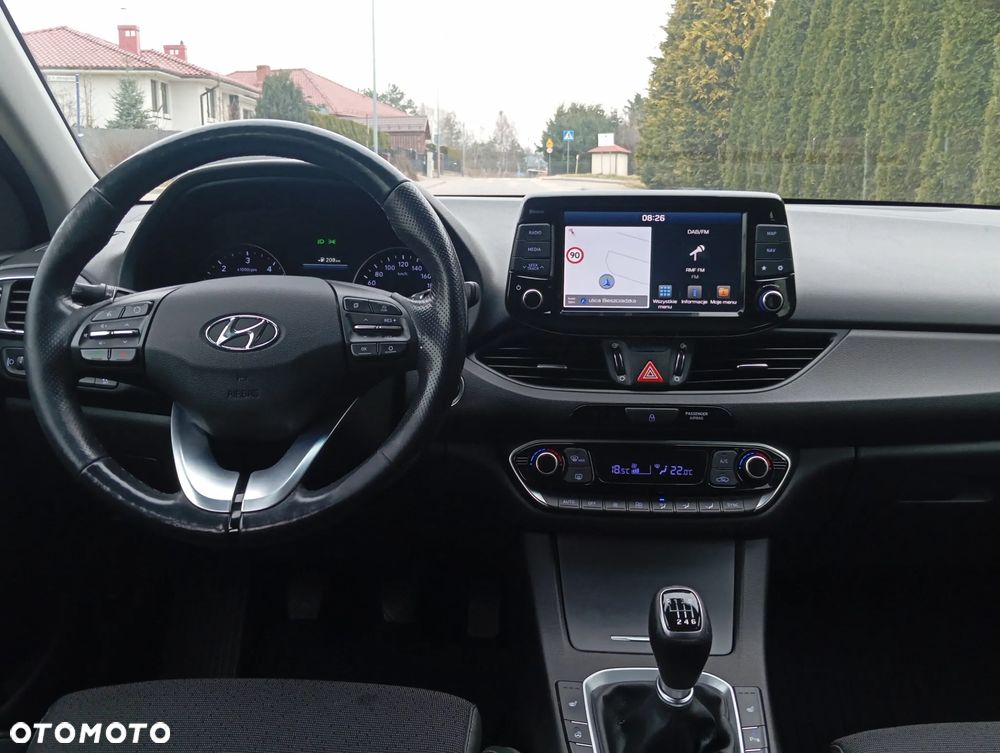 Hyundai i30 blue 1.6 CRDi Premium - 8