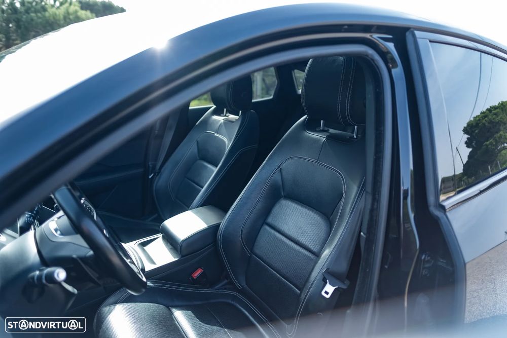 Jaguar E-Pace D150 AWD Aut. R-Dynamic HSE - 27