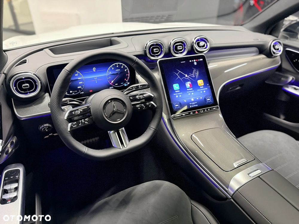 Mercedes-Benz GLC - 11