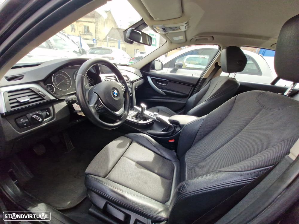 BMW 318 d Sport Line - 4