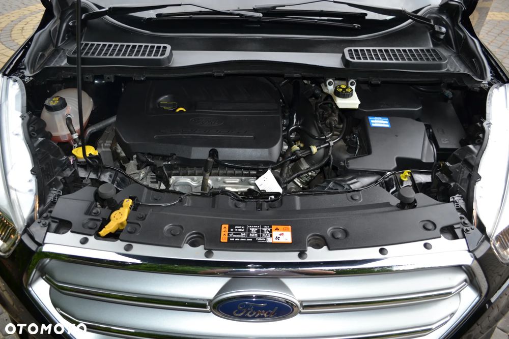 Ford Kuga 1.5 EcoBoost 2x4 SYNC - 36