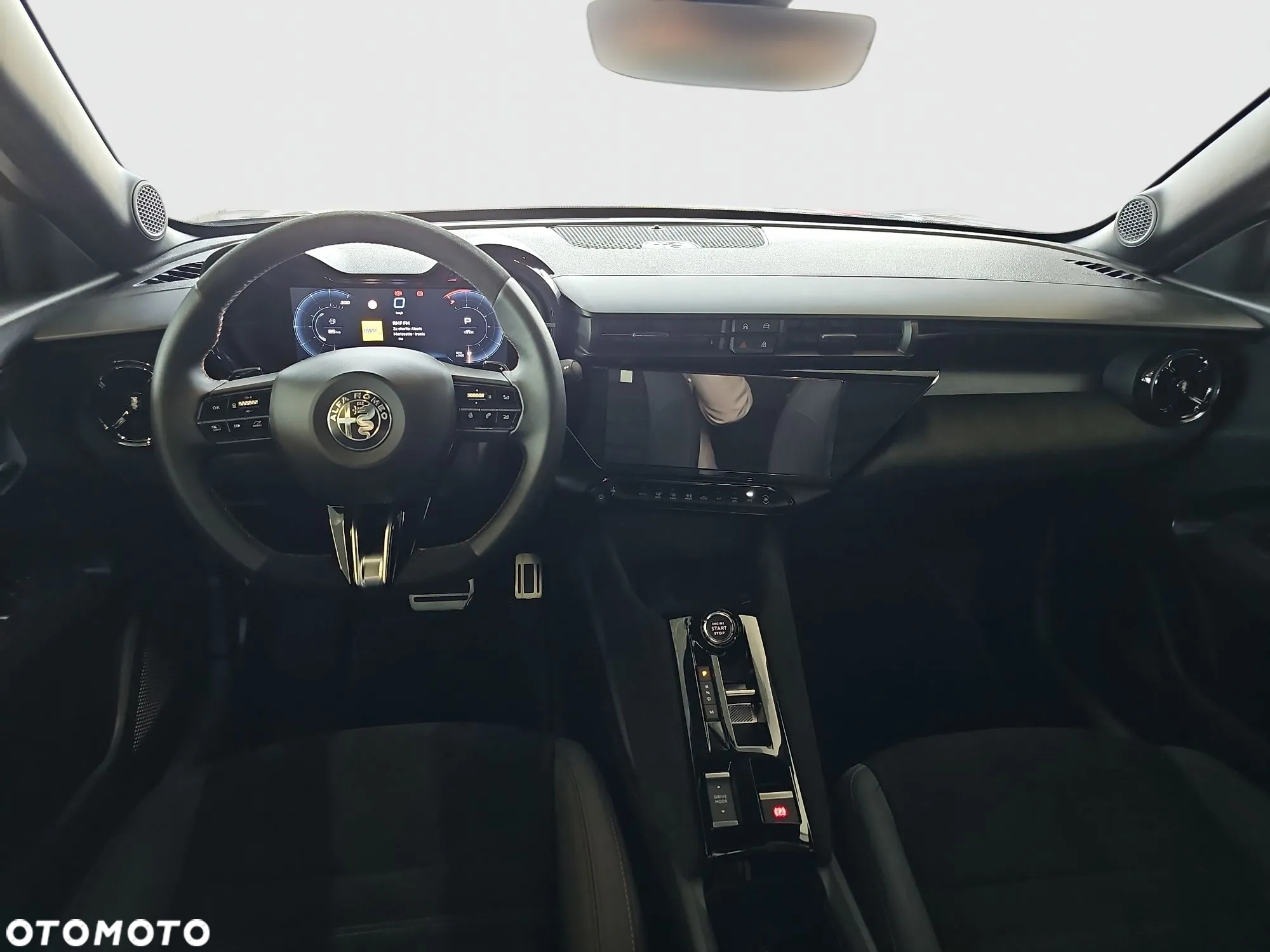 Alfa Romeo Junior 1.2 mHEV Ibrida Intensa eDCT - 13