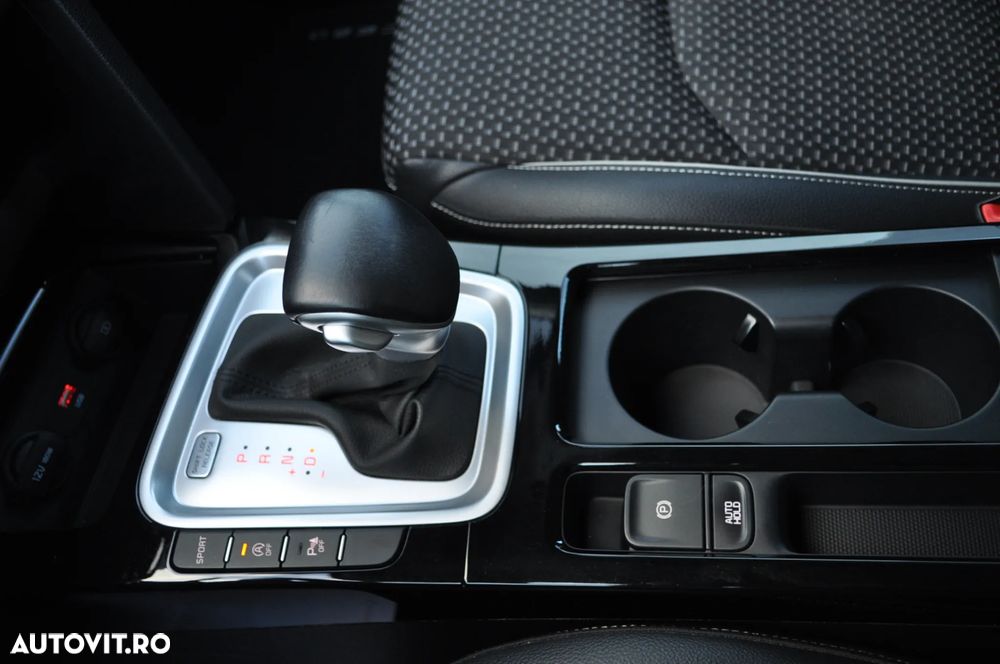 Kia XCeed 1.5 T-GDI OPF DCT7 SPIRIT - 30