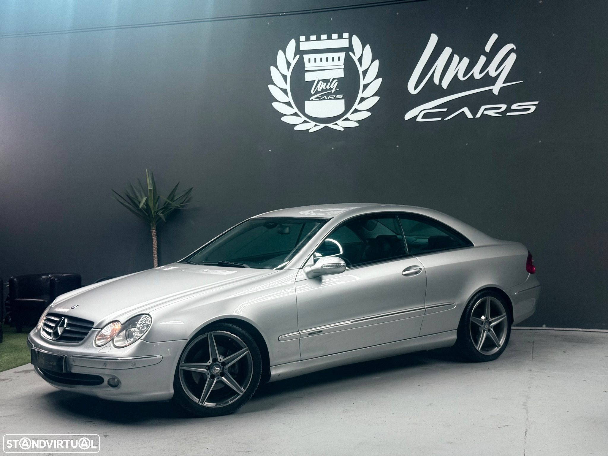 Mercedes-Benz CLK 270 Coupe CDI Avantgarde - 8