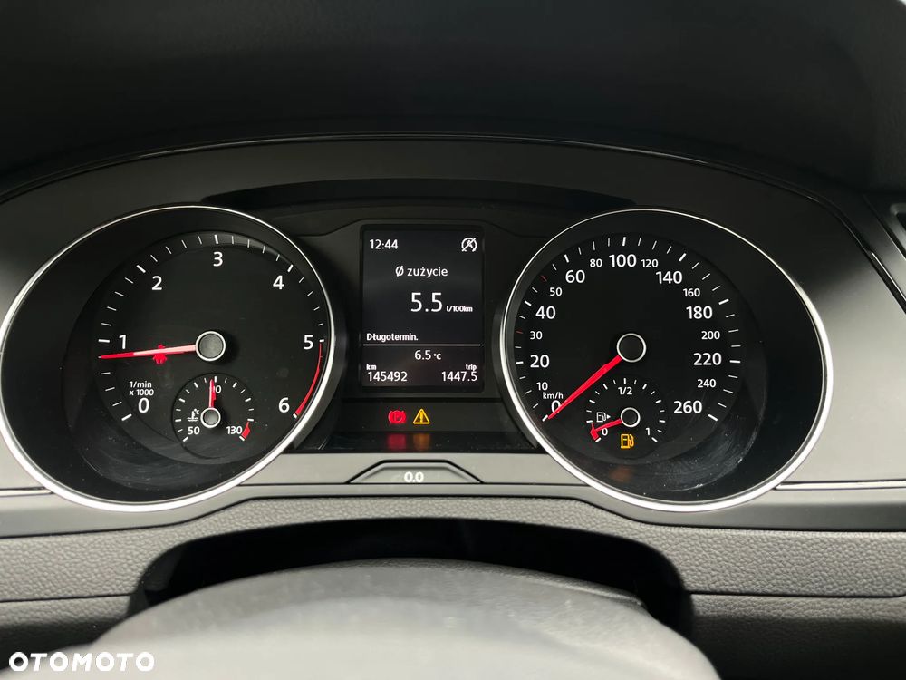 Volkswagen Passat 2.0 TDI EVO Essence - 15