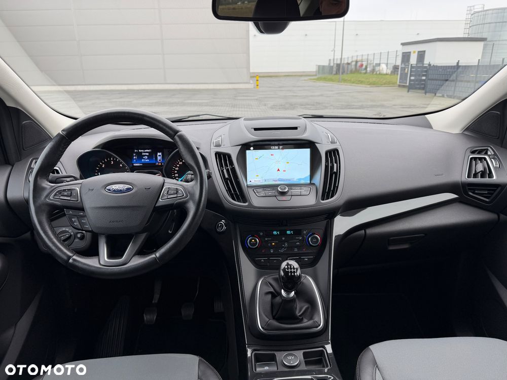 Ford Kuga - 9