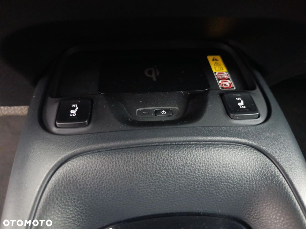 Toyota Corolla 1.8 Hybrid Comfort - 20