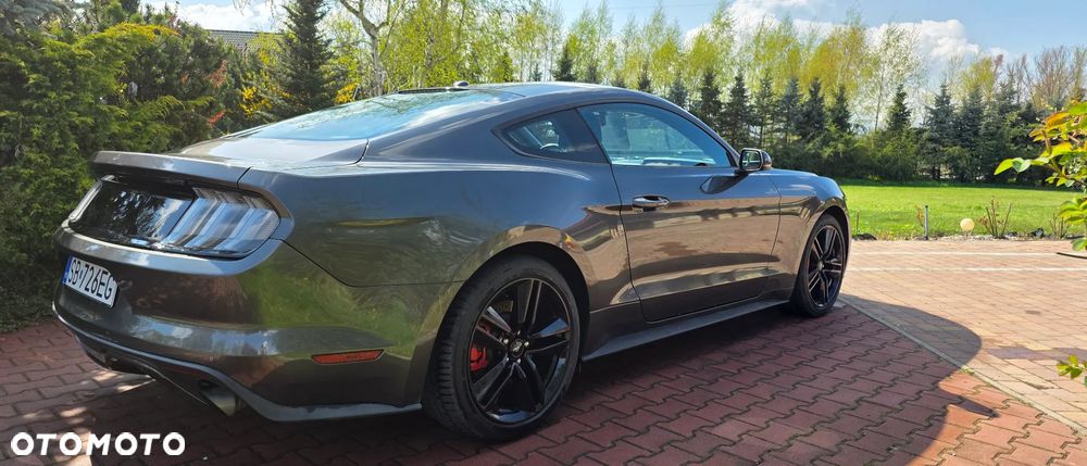Ford Mustang 2.3 EcoBoost - 26