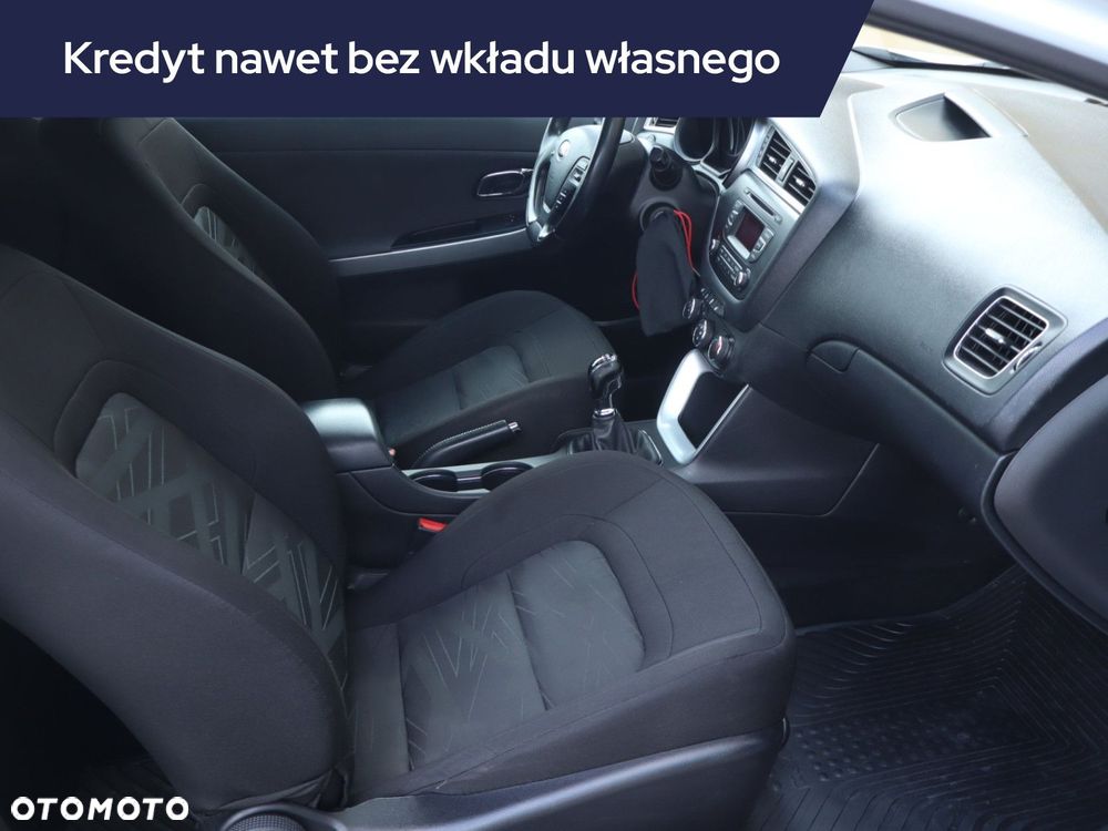 Kia Ceed - 11