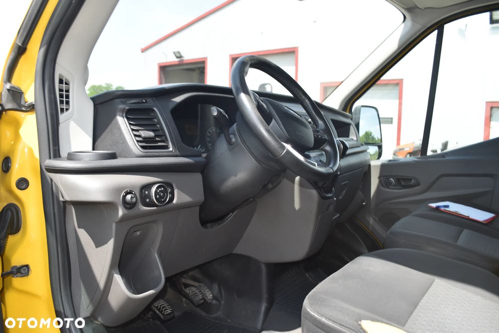 Ford Transit - 16