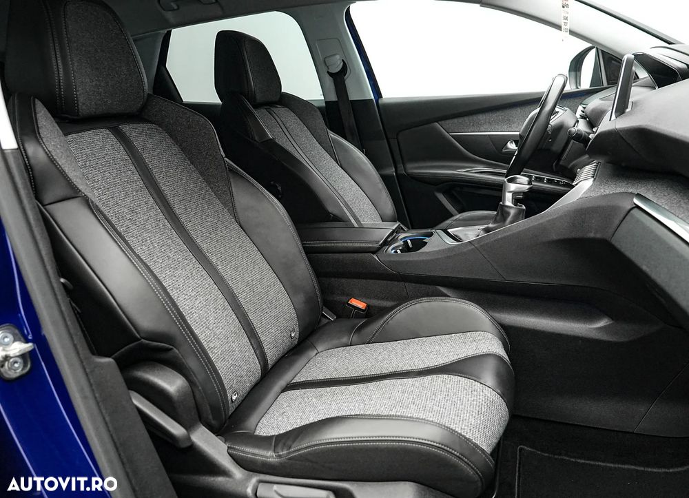 Peugeot 3008 PureTech 130 Stop & Start GPF Allure Business-Paket - 15