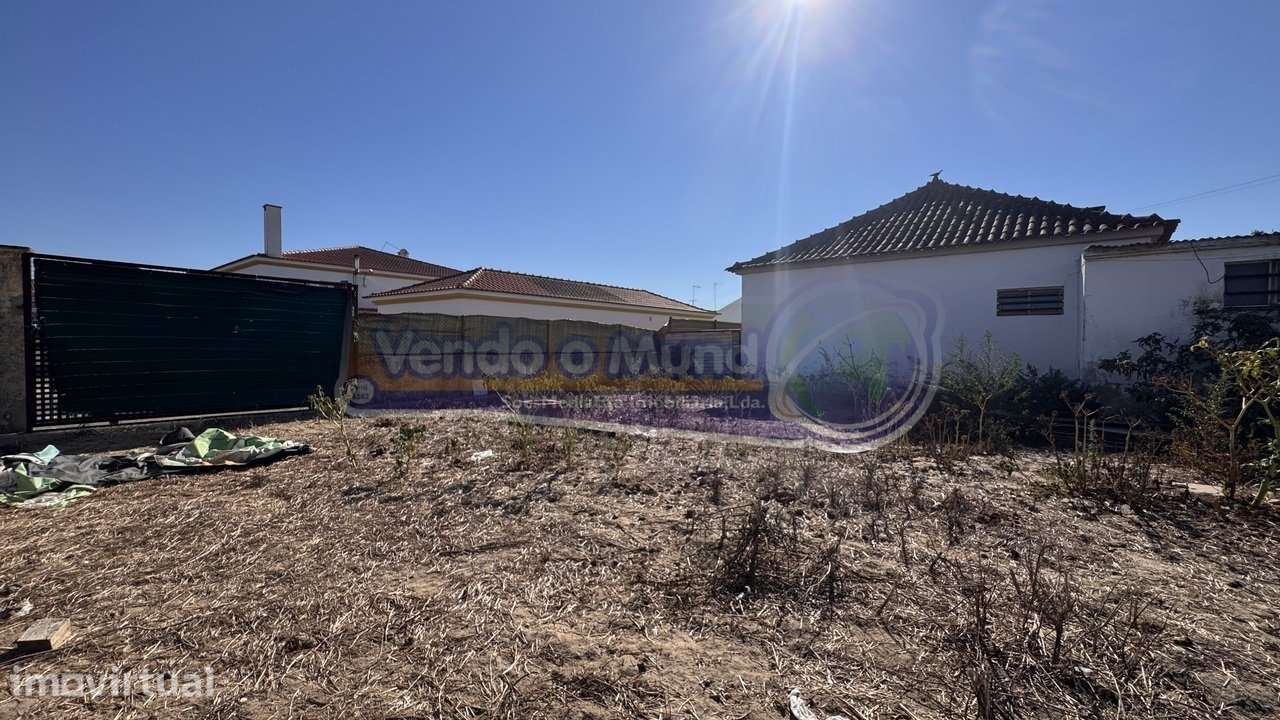 Moradia T3 em Benavente (B616)