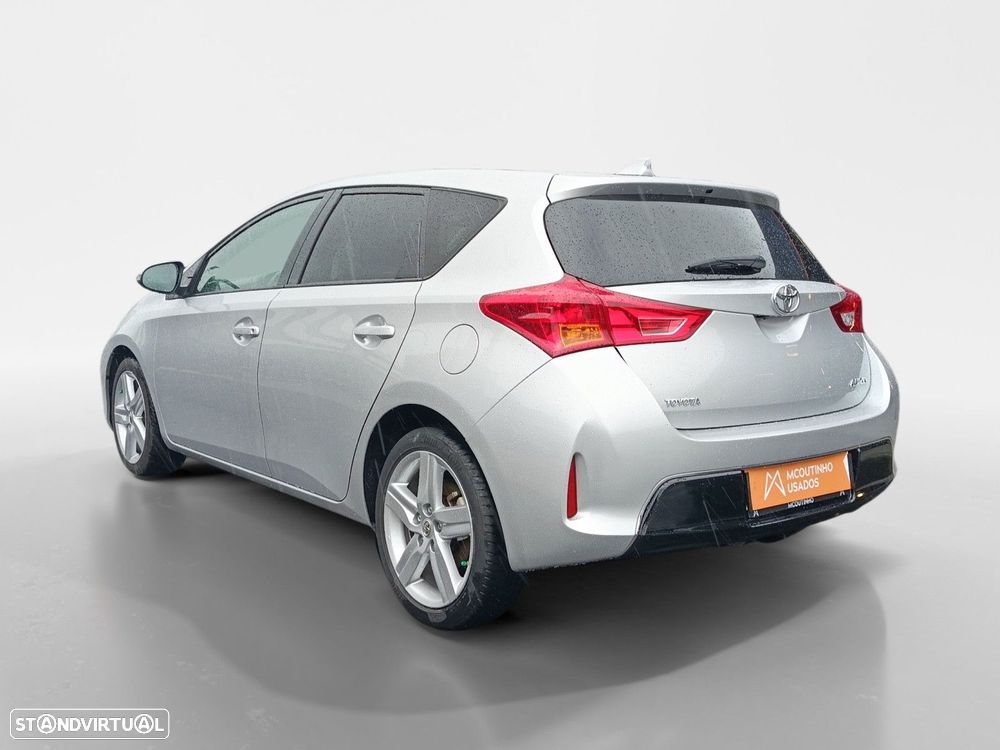 Toyota Auris 1.4 D-4D ACtive - 3