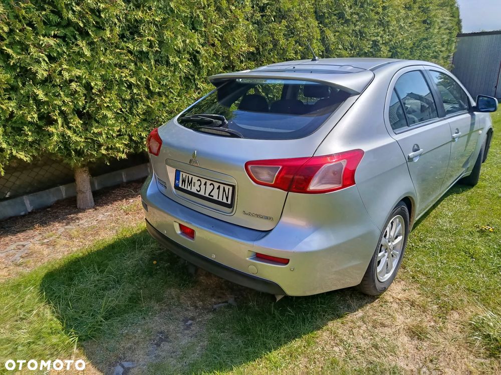 Mitsubishi Lancer 1.6 - 4