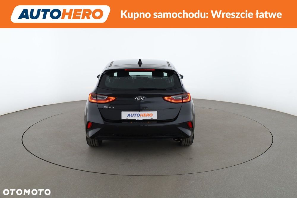 Kia Ceed - 5