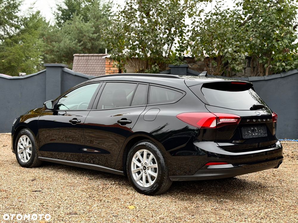 Ford Focus 1.0 EcoBoost Start-Stopp-System COOL&CONNECT DESIGN - 5