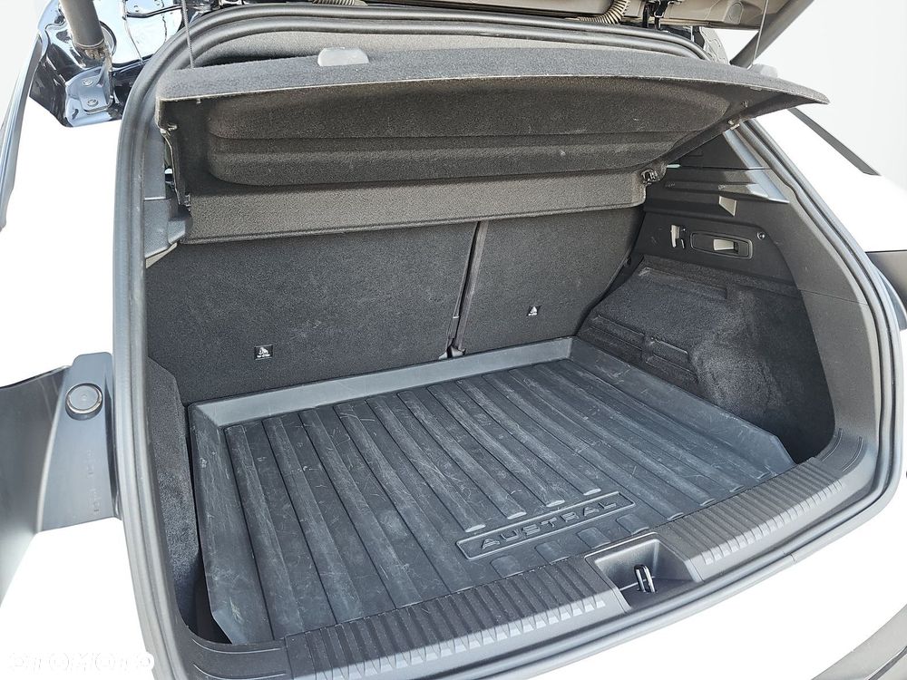 Renault Austral 1.3 TCe mHEV Iconic esprit Alpine - 19