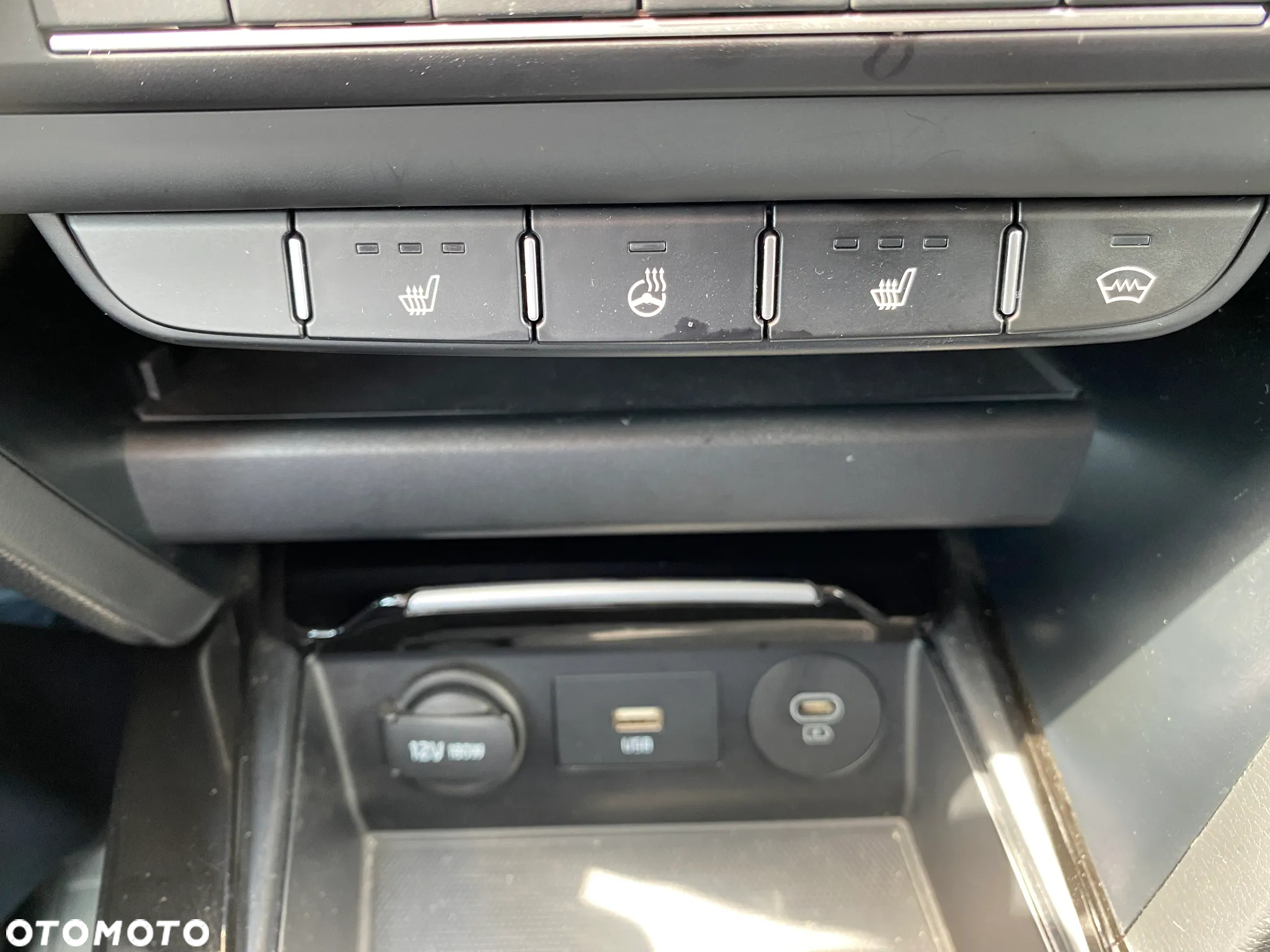 Kia Ceed 1.5 T-GDI L - 24