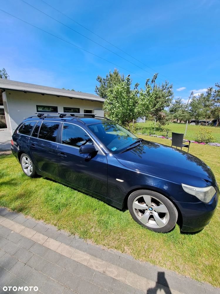 BMW Seria 5 525d - 1