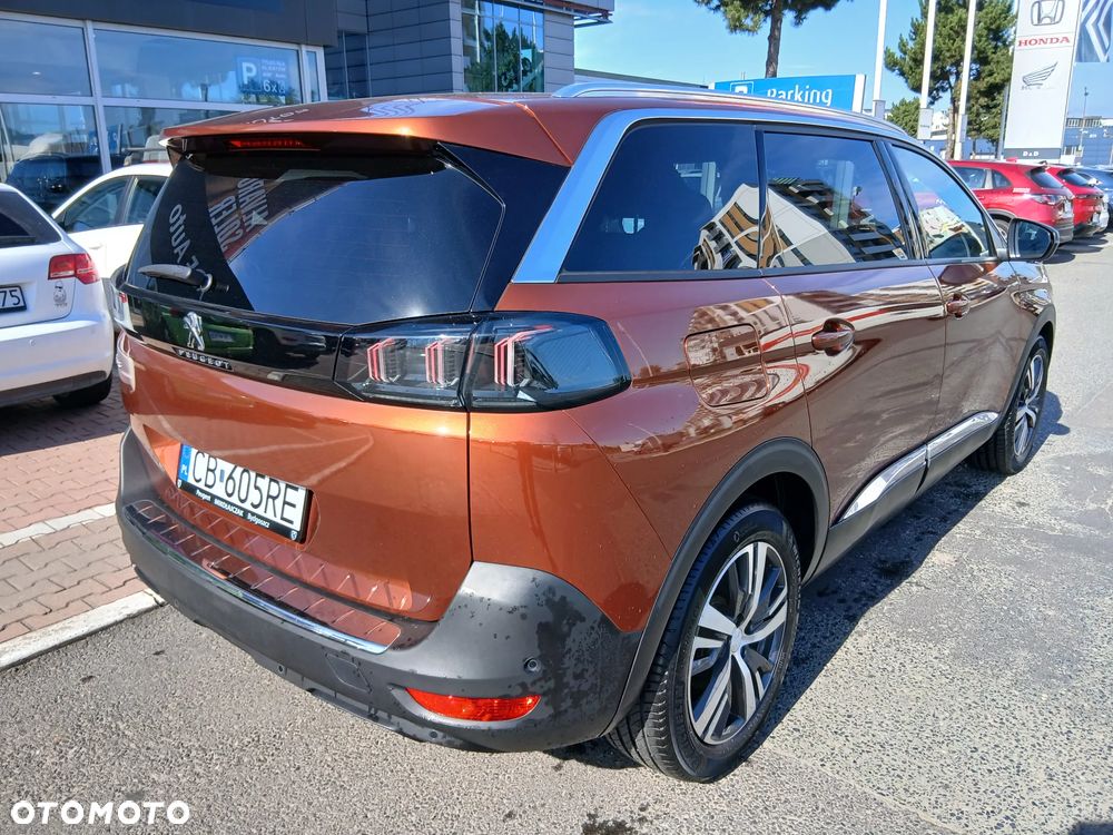 Peugeot 5008 1.2 PureTech mHEV Allure Pack S&S e-DCS6 - 9