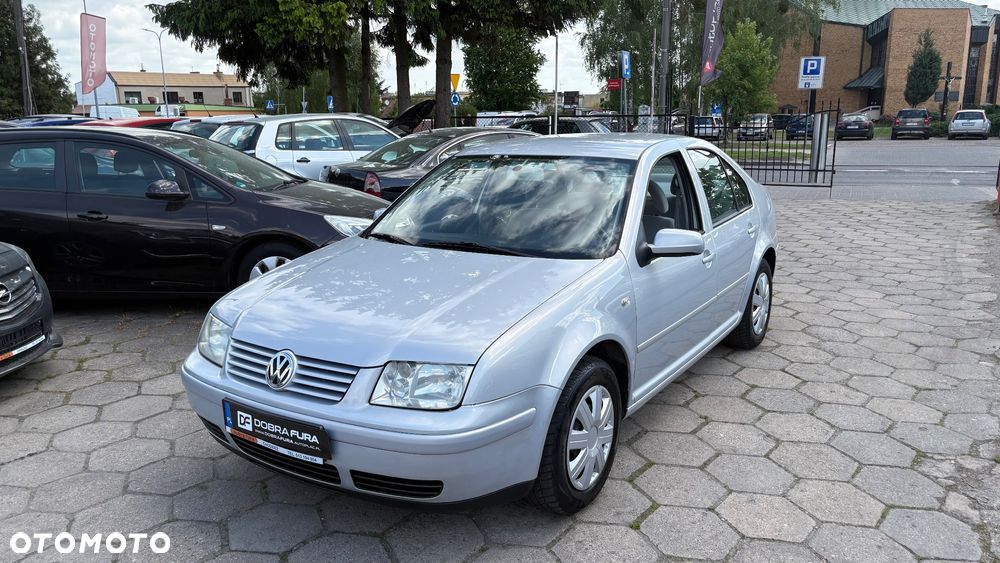Volkswagen Bora - 2