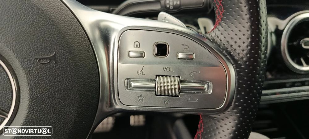 Mercedes-Benz GLA 180 d AMG Line - 23