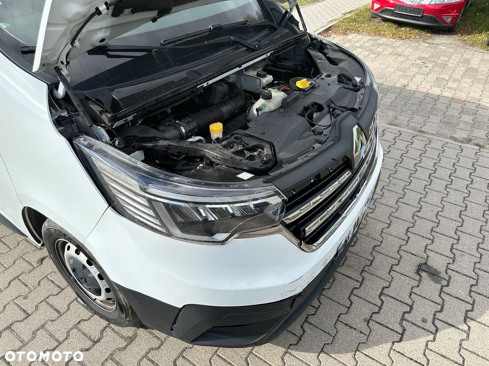 Renault Trafic - 17